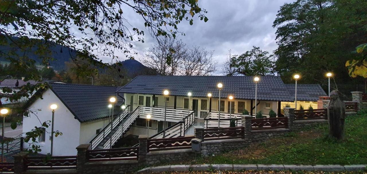 Cazare Moldi Btt Câmpulung Moldovenesc Buitenkant foto